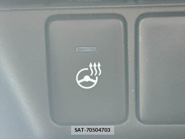 Mitsubishi ECLIPSE CROSS 2022-07 7217827-7