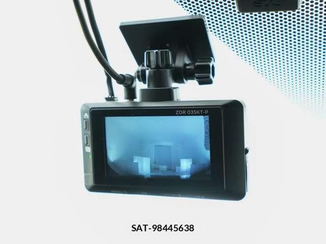 Mitsubishi ECLIPSE CROSS 2022-06 7217829-14