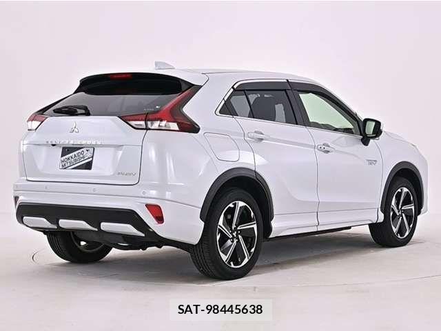 Mitsubishi ECLIPSE CROSS 2022-06 7217829-17