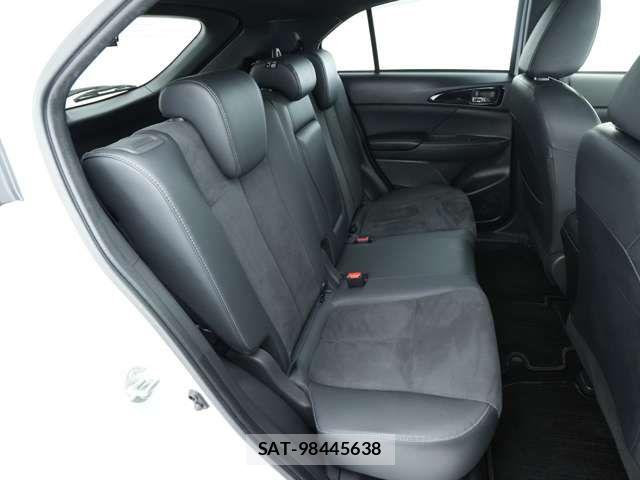 Mitsubishi ECLIPSE CROSS 2022-06 7217829-6