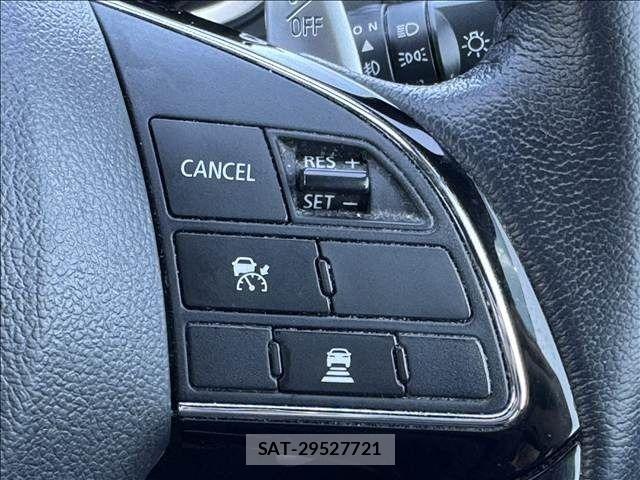 Mitsubishi ECLIPSE CROSS 2021-04 7217818-15