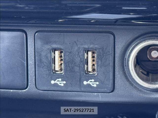 Mitsubishi ECLIPSE CROSS 2021-04 7217818-25