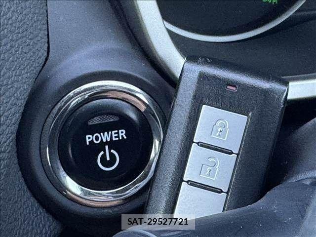 Mitsubishi ECLIPSE CROSS 2021-04 7217818-29