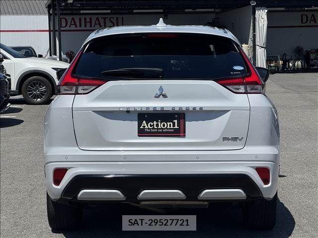 Mitsubishi ECLIPSE CROSS 2021-04 7217818-4