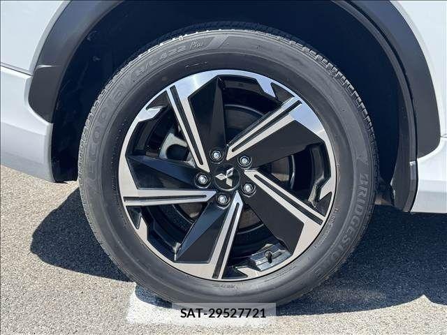 Mitsubishi ECLIPSE CROSS 2021-04 7217818-7