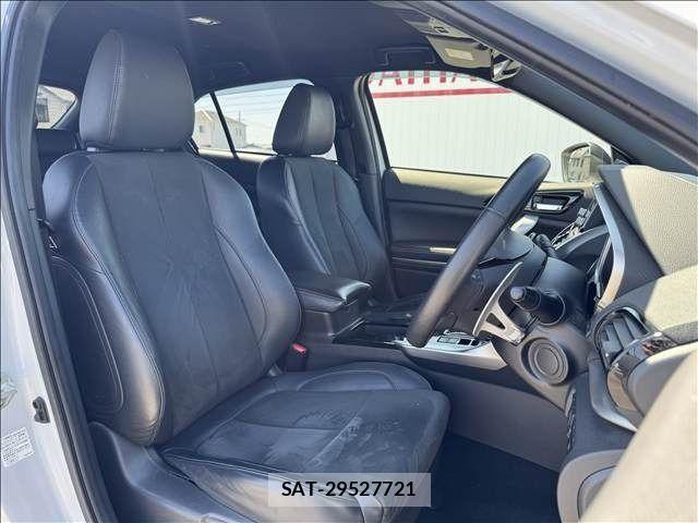 Mitsubishi ECLIPSE CROSS 2021-04 7217818-8