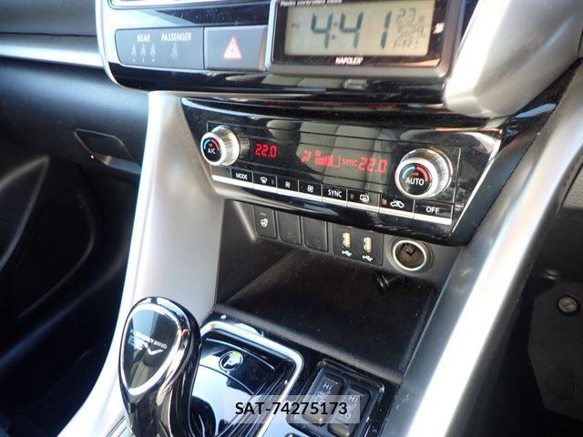 Mitsubishi ECLIPSE CROSS 2022-02 7250627-18