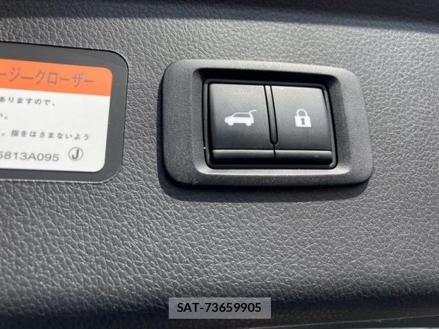 Mitsubishi ECLIPSE CROSS 2023-10 7271838-9