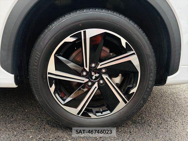 Mitsubishi ECLIPSE CROSS 2021-02 7326824-12