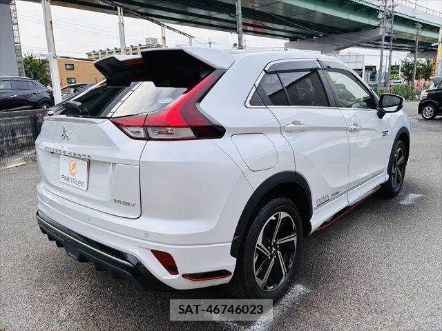 Mitsubishi ECLIPSE CROSS 2021-02 7326824-16