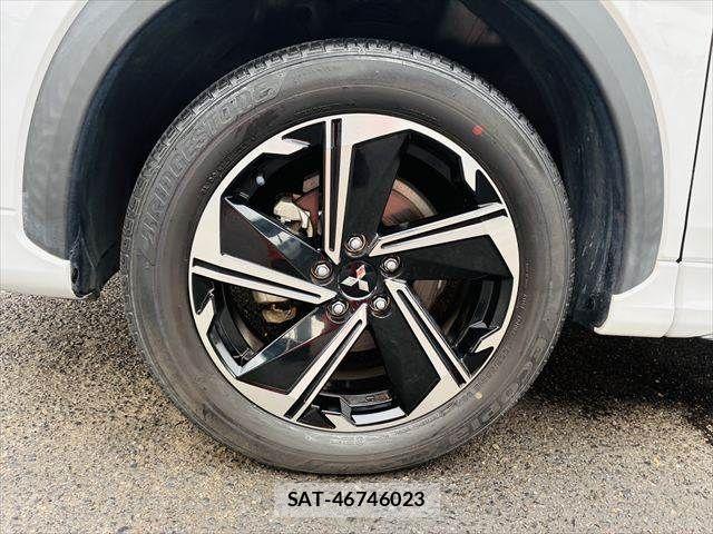 Mitsubishi ECLIPSE CROSS 2021-02 7326824-26