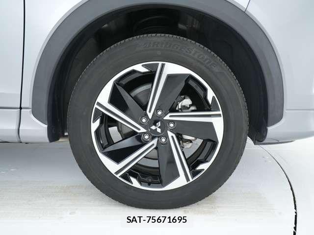 Mitsubishi ECLIPSE CROSS 2021-06 7357614-17