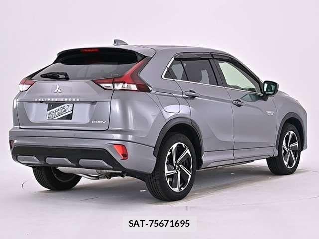 Mitsubishi ECLIPSE CROSS 2021-06 7357614-18