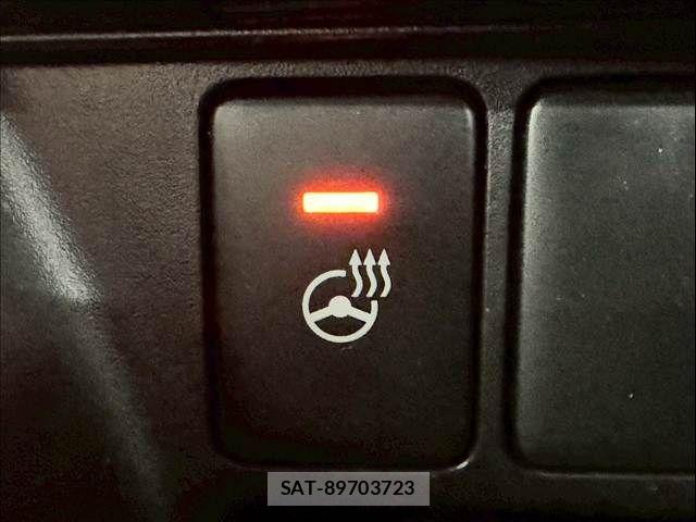 Mitsubishi ECLIPSE CROSS 2021-12 7357613-12