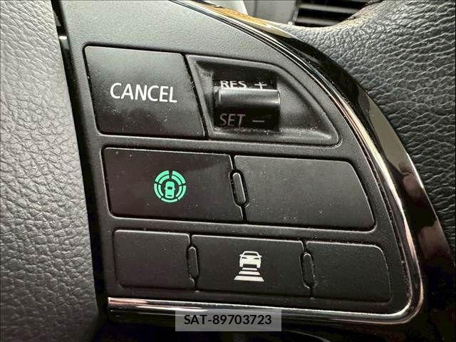 Mitsubishi ECLIPSE CROSS 2021-12 7357613-14
