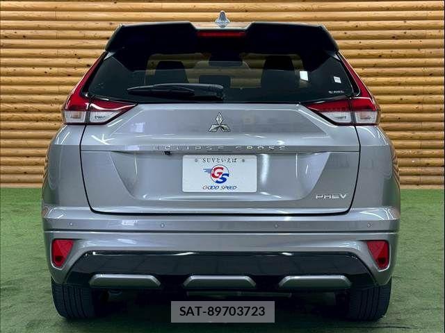 Mitsubishi ECLIPSE CROSS 2021-12 7357613-18