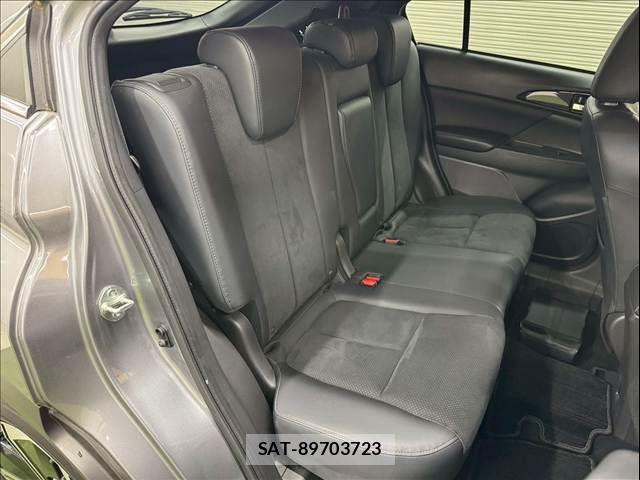Mitsubishi ECLIPSE CROSS 2021-12 7357613-8