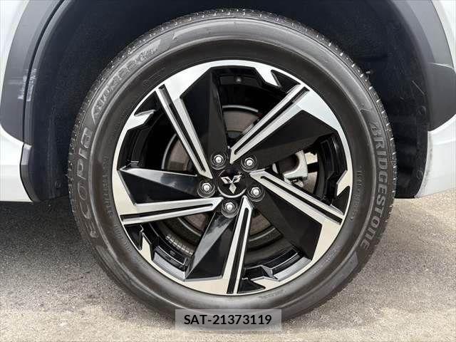Mitsubishi ECLIPSE CROSS 2023-06 7357611-15