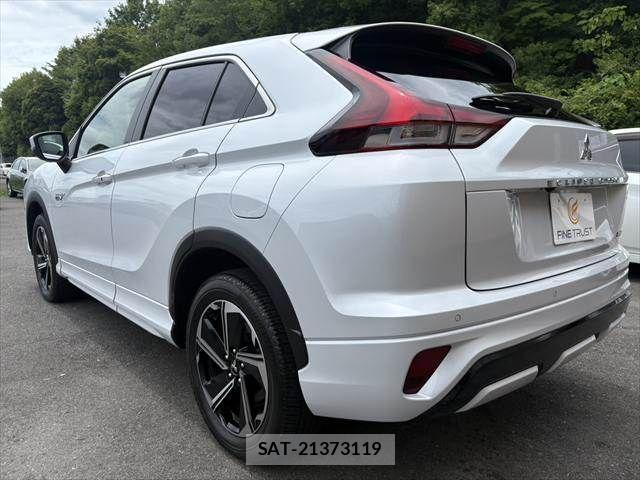 Mitsubishi ECLIPSE CROSS 2023-06 7357611-21