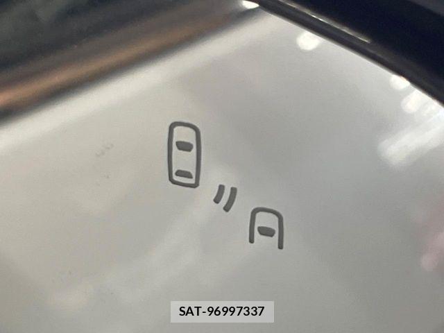 Mitsubishi ECLIPSE CROSS 2021-06 7357615-3