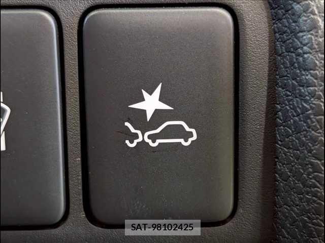 Mitsubishi ECLIPSE CROSS 2022-01 7357616-8