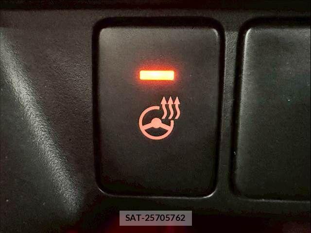 Mitsubishi ECLIPSE CROSS 2022-03 7357617-15