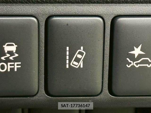 Mitsubishi ECLIPSE CROSS 2023-06 7500381-7