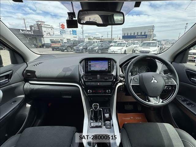 Mitsubishi ECLIPSE CROSS 2021-06 7616304-1