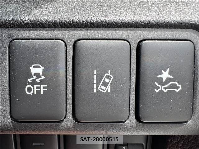Mitsubishi ECLIPSE CROSS 2021-06 7616304-23
