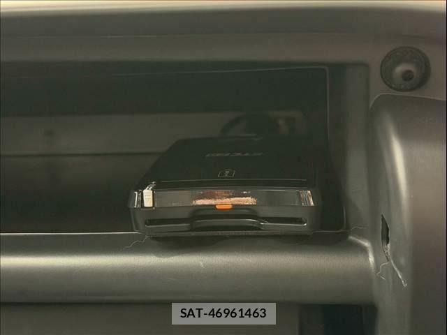 Mitsubishi ECLIPSE CROSS 2021-11 7616303-24