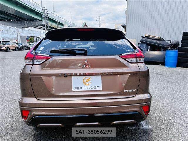Mitsubishi ECLIPSE CROSS 2021-06 7616305-17