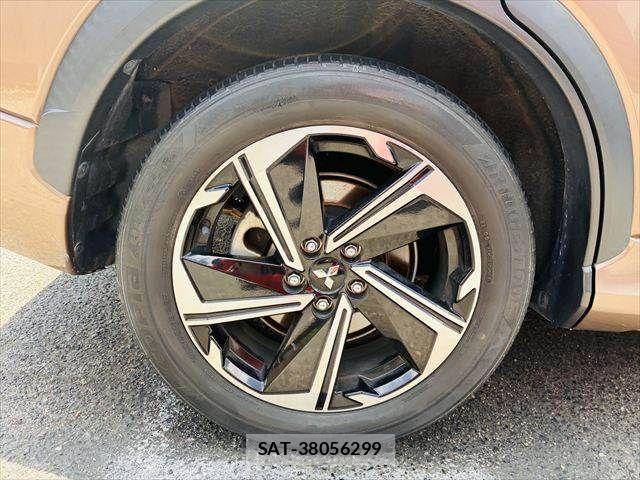 Mitsubishi ECLIPSE CROSS 2021-06 7616305-24