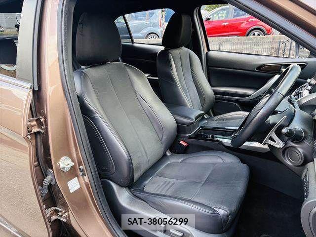 Mitsubishi ECLIPSE CROSS 2021-06 7616305-7
