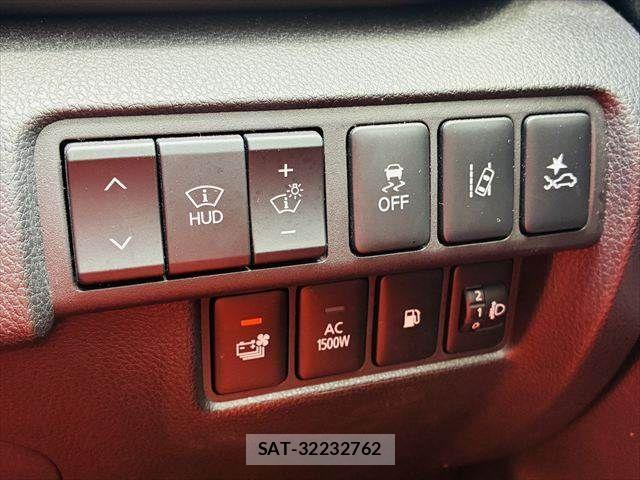 Mitsubishi ECLIPSE CROSS 2022-09 7616298-6