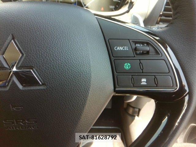 Mitsubishi ECLIPSE CROSS 2025-12 7722907-3