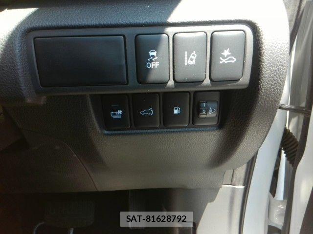 Mitsubishi ECLIPSE CROSS 2025-12 7722907-4