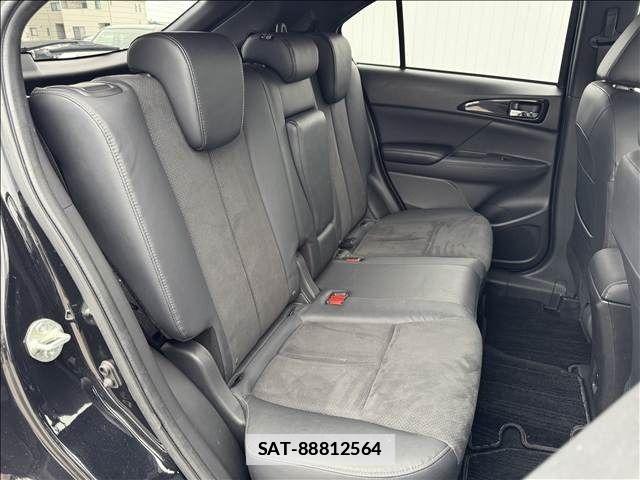Mitsubishi ECLIPSE CROSS 2021-04 7722912-9