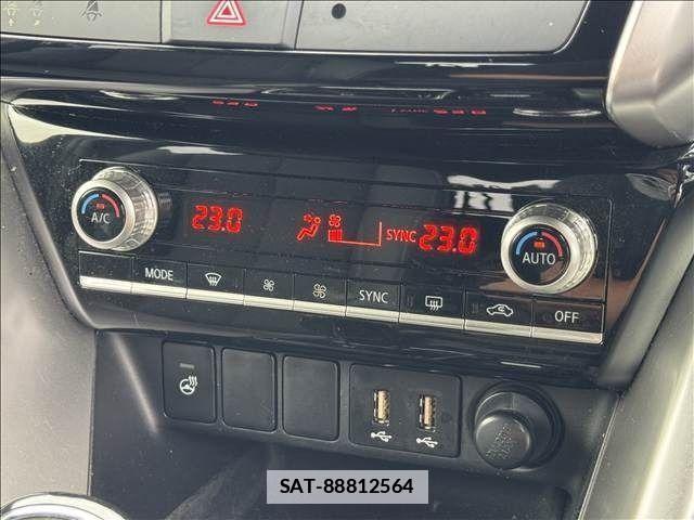 Mitsubishi ECLIPSE CROSS 2021-04 7722912-16