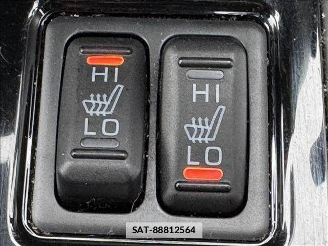 Mitsubishi ECLIPSE CROSS 2021-04 7722912-23
