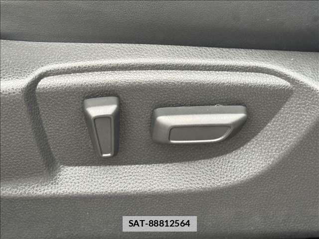 Mitsubishi ECLIPSE CROSS 2021-04 7722912-27