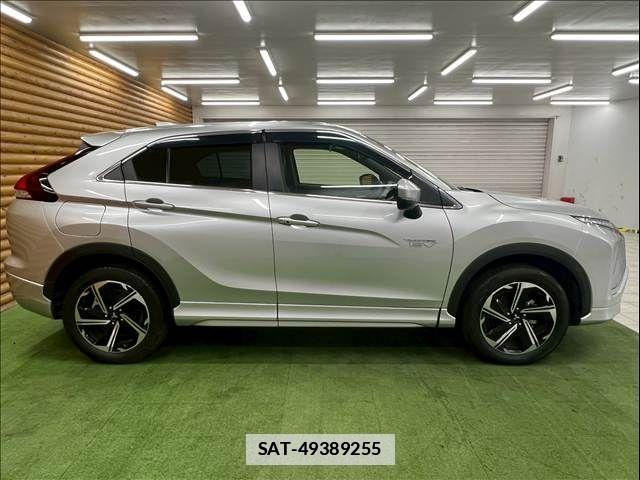 Mitsubishi ECLIPSE CROSS 2022-03 7784528-14