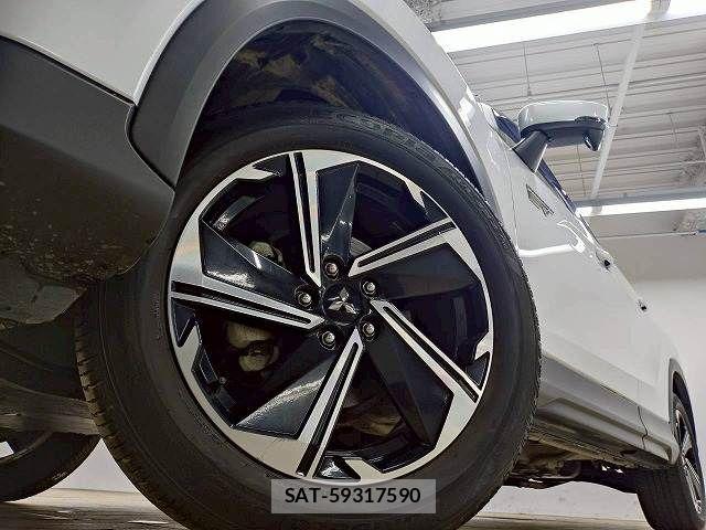 Mitsubishi ECLIPSE CROSS 2021-11 7784519-12