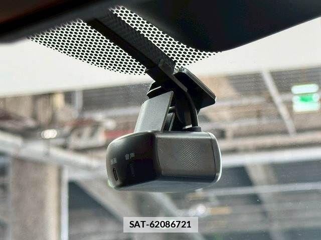 Mitsubishi ECLIPSE CROSS 2023-07 7961355-11