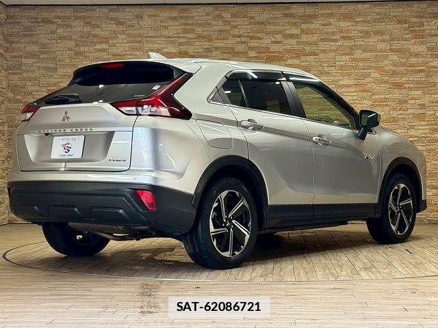Mitsubishi ECLIPSE CROSS 2023-07 7961355-15