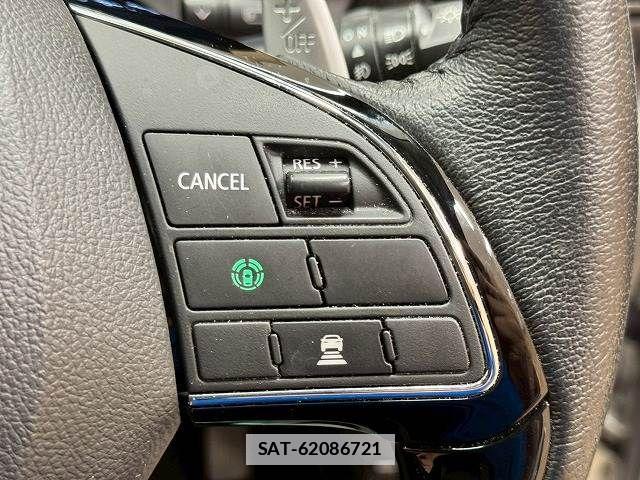 Mitsubishi ECLIPSE CROSS 2023-07 7961355-6