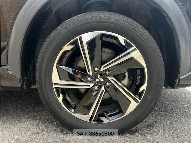 Mitsubishi ECLIPSE CROSS 2021-11 7961353-9