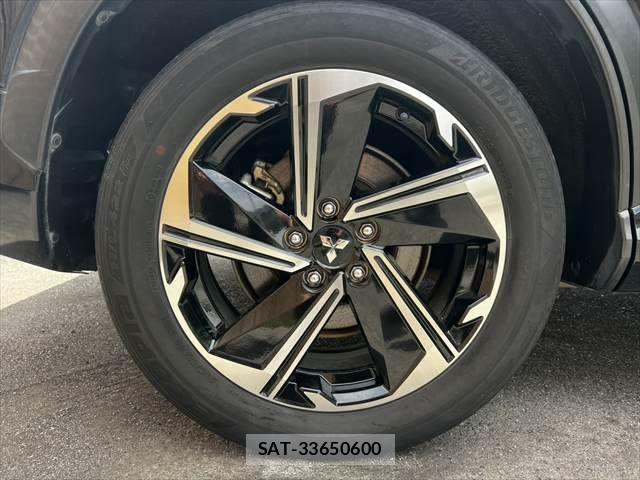 Mitsubishi ECLIPSE CROSS 2021-11 7961353-24