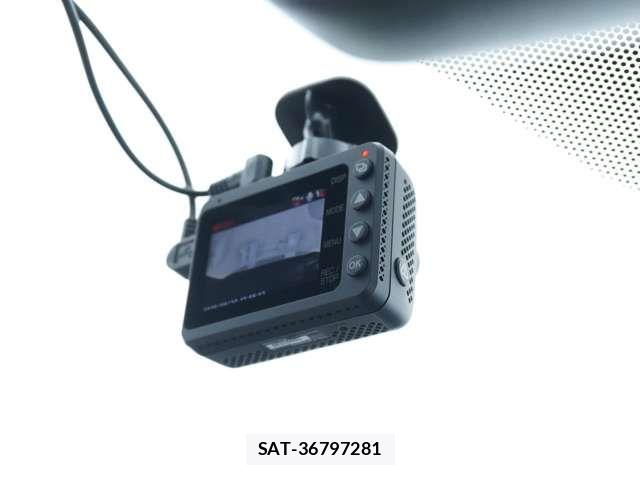 Mitsubishi ECLIPSE CROSS 2022-03 7979107-14