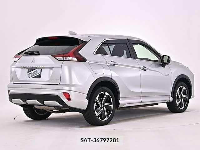 Mitsubishi ECLIPSE CROSS 2022-03 7979107-18