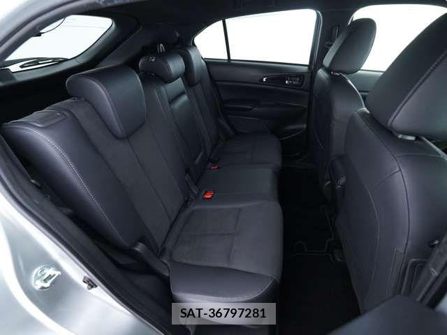 Mitsubishi ECLIPSE CROSS 2022-03 7979107-6